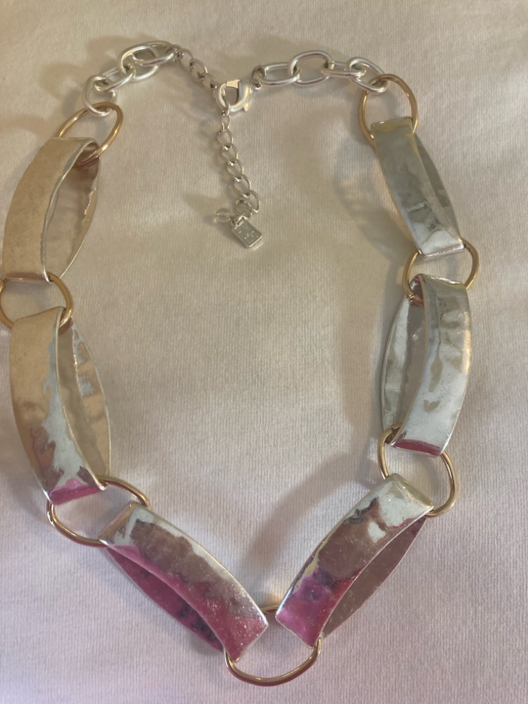 Robert Lee Morris Rlm Studio Chunky Two Tone Link Necklace